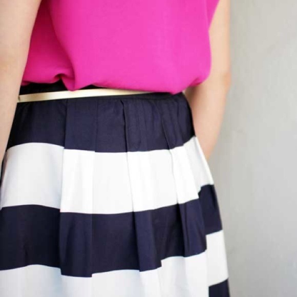 ❌Sold❌ J.Crew Factory Wide Stripe skirt - Picture 3 of 4