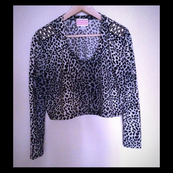 Cropped leopard bejeweled sweatshirt