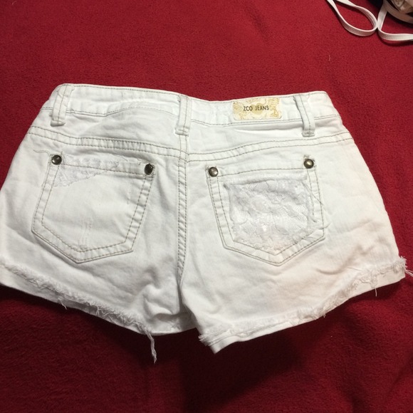 Shorts - Picture 2 of 2
