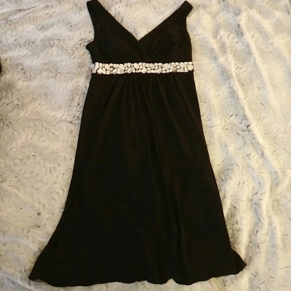 Stunning LBD!! - Picture 1 of 3