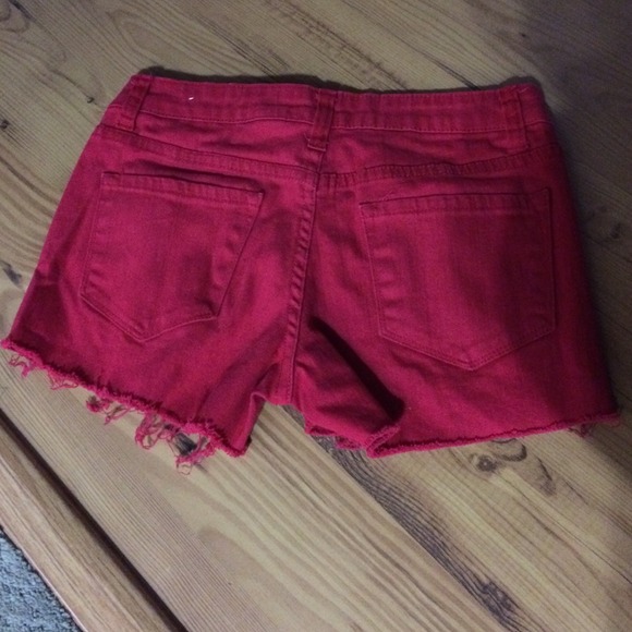 Shorts - Picture 2 of 2