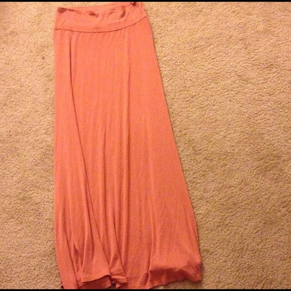 Maxi skirt