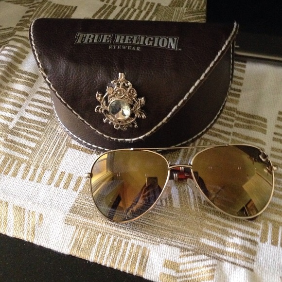 True religion mirrored sunglasses **sold/bundled**