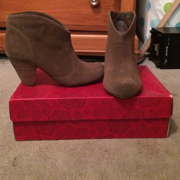 Carlos taupe booties