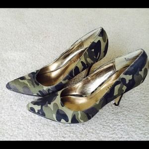 Army Print Heels