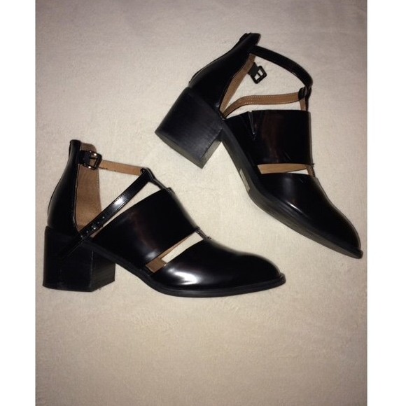 Jeffrey Campbell Melanies