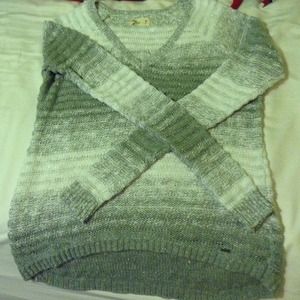 Size Medium Hollister sweater