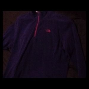 NorthFace quarter zip fleece