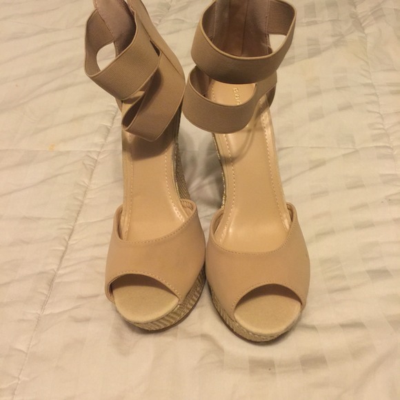 Size 10 Bamboo Heels