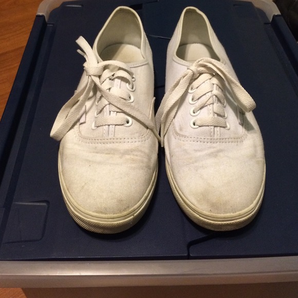 White vans