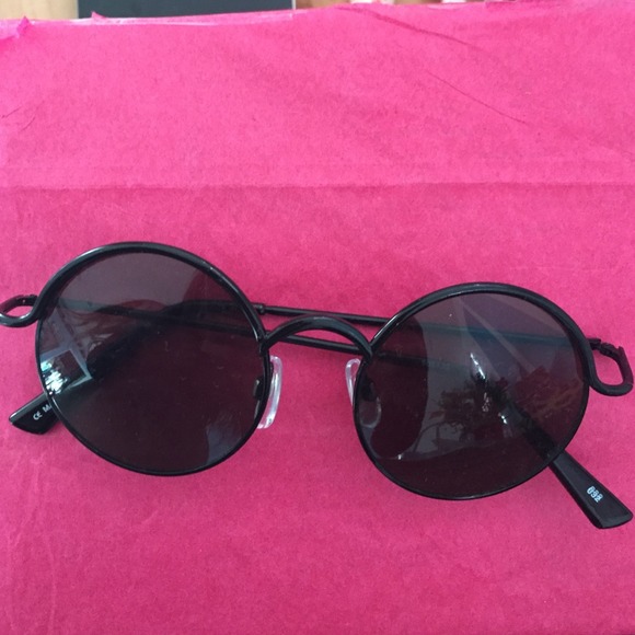 Black Round Urban Outfitters Sunglasses