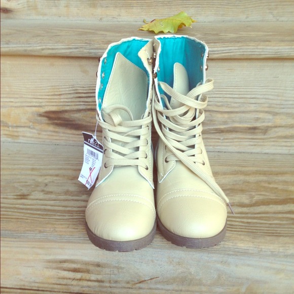 Rue21 Boots - Super cute boots