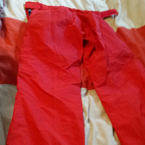 Womens north face size large snow pants.