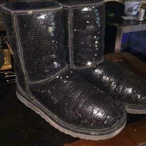 sequin uggs size 5 sequin uggs size 5