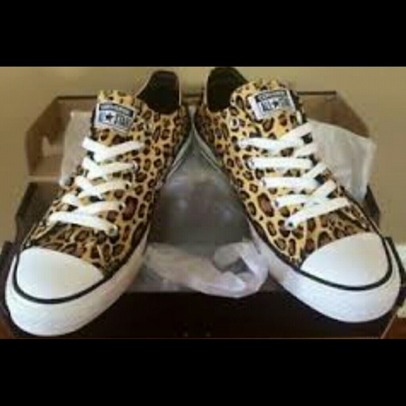 SOLD ON MERCARI - Picture 1 of 2