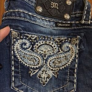 Miss Me Size 27