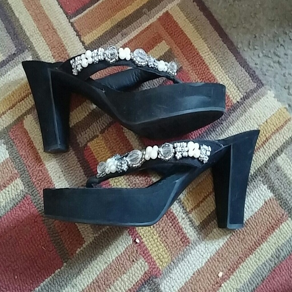 Black faux rhinestone and pearls heels