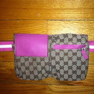 Gucci fanny pouch