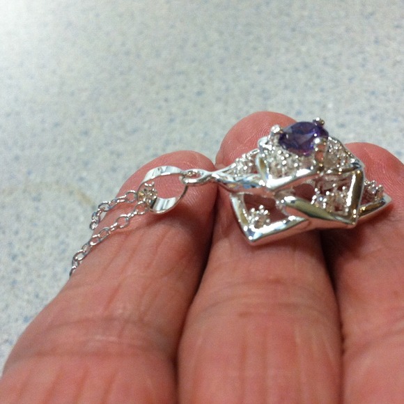 Necklace and earring set SALE - Picture 4 of 4