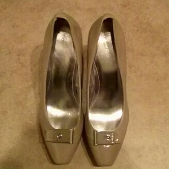 Calvin klein Shoes - New!!! - Picture 2 of 3