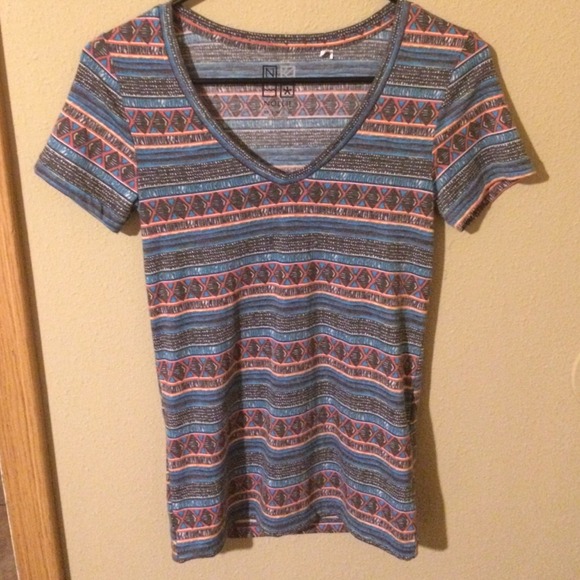 Tribal top