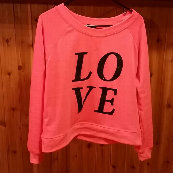 Sweatshirt