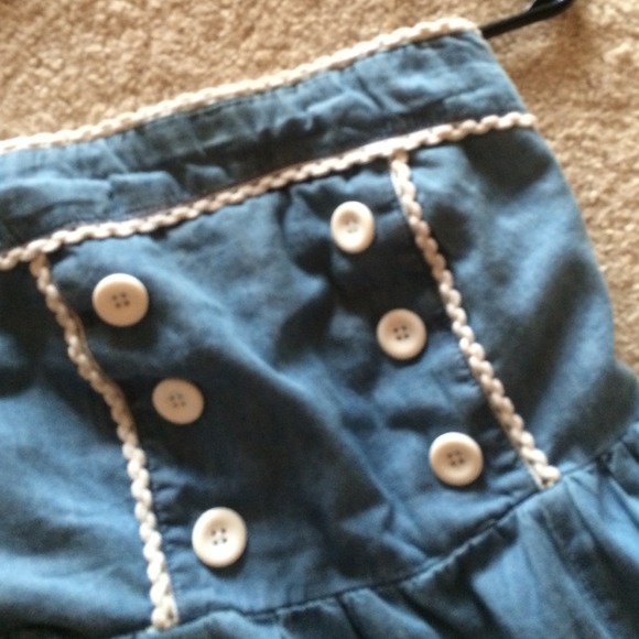 Simple denim style Ruffel dress - Picture 4 of 4