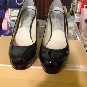 Michael kors black heels