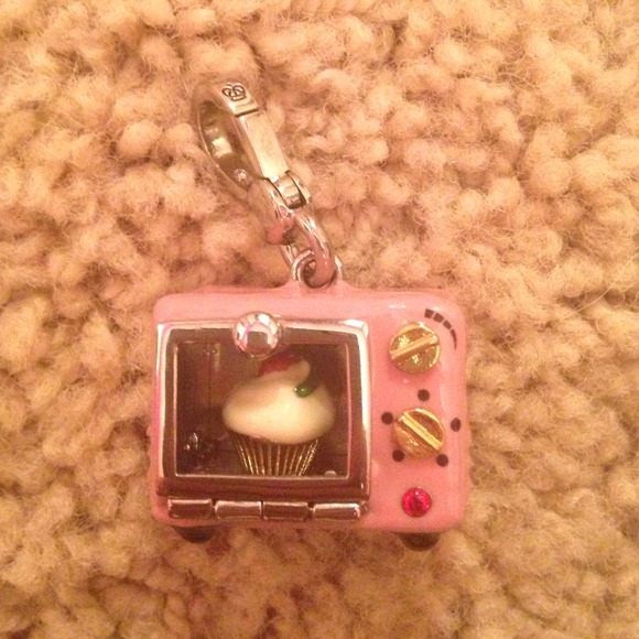 Juicy Couture *Rare* charm