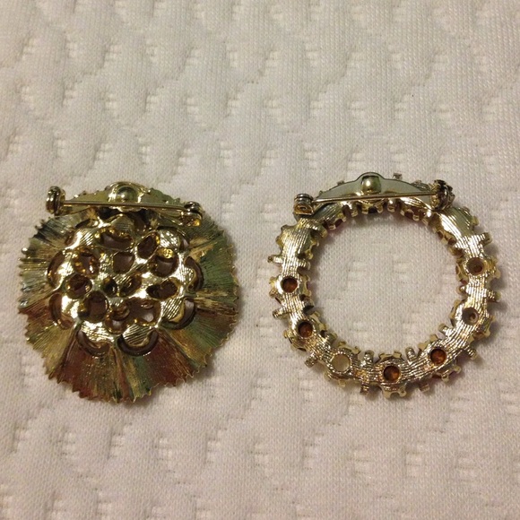 Vintage Brooch Bundle - Picture 2 of 2