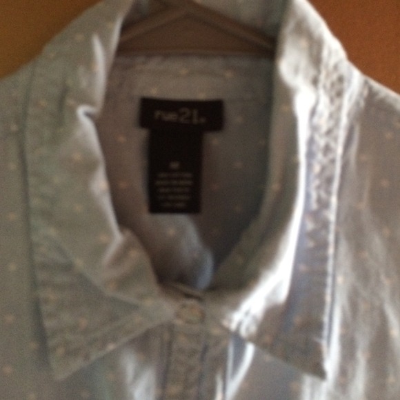 Great denim with light white dots. - Picture 4 of 5