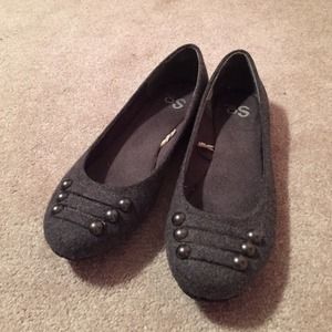 Size 8 1/2 flats