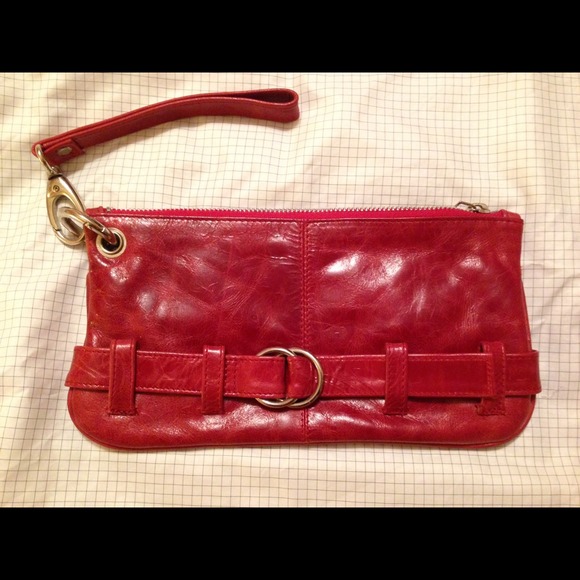 Leather wristlet/clutch
