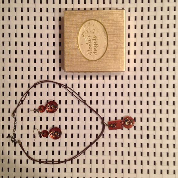 Earring and Necklace Matching Set