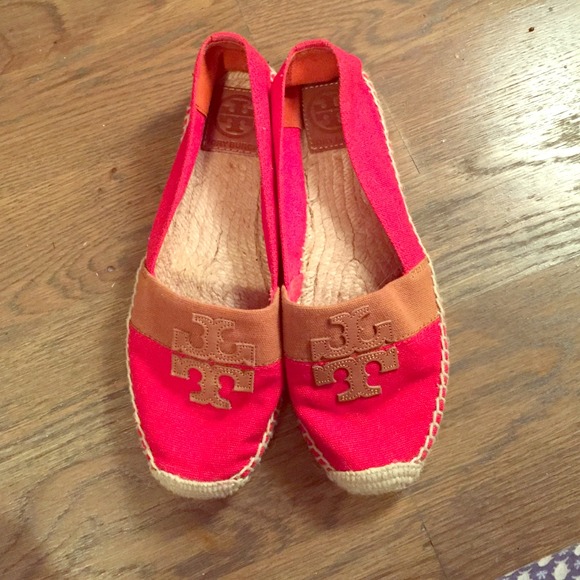 Tory Burch red and tan shoes