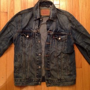Levi's jean jacket