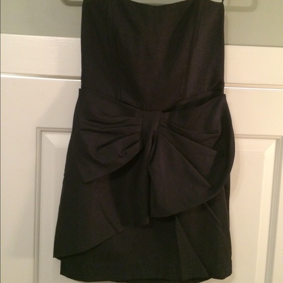 Super cute navy bow mini dress