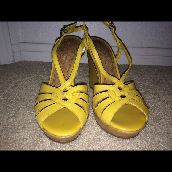 Yellow Gianni Bini Wedges