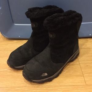 North face snow boots