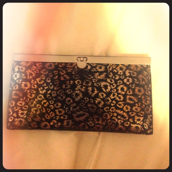 cheetah print wallet - Picture 1 of 2