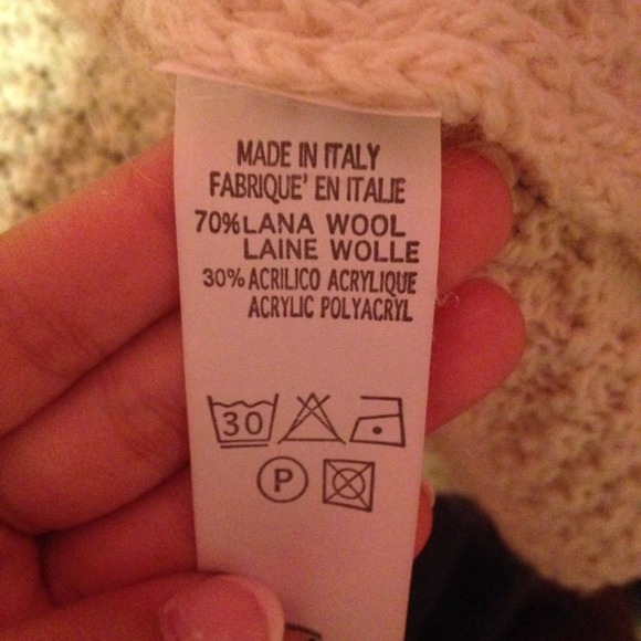 Brandy melville voltaire cardigan - Picture 2 of 4