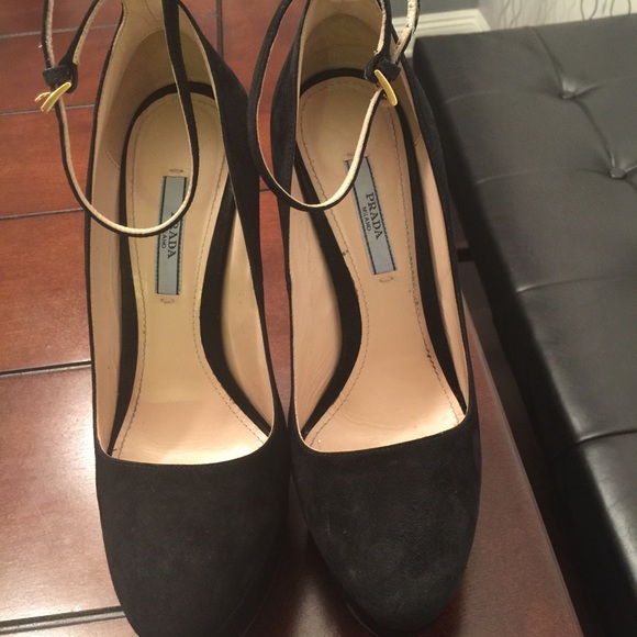 Prada wedges - Picture 3 of 4