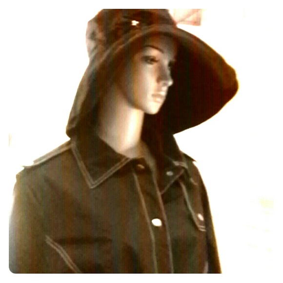 Jaclyn Smith  Rain Mack