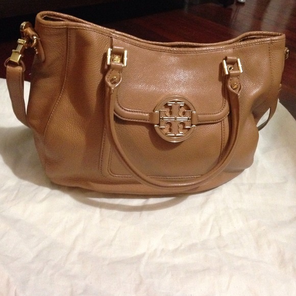 ❌SOLD❌ Tory Burch Handbag