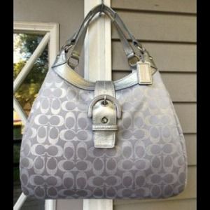 Coach soho Grey/Silver Lurex Signature Lynn Hobo