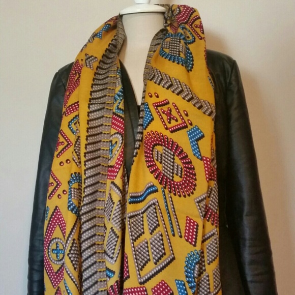 Super soft mustard printed scarf - Picture 2 of 4