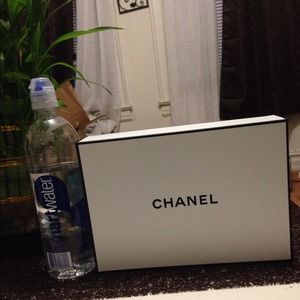Chanel Box