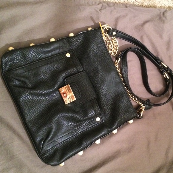 🚫SOLD🚫Olivia+Joy Crossbody Purse