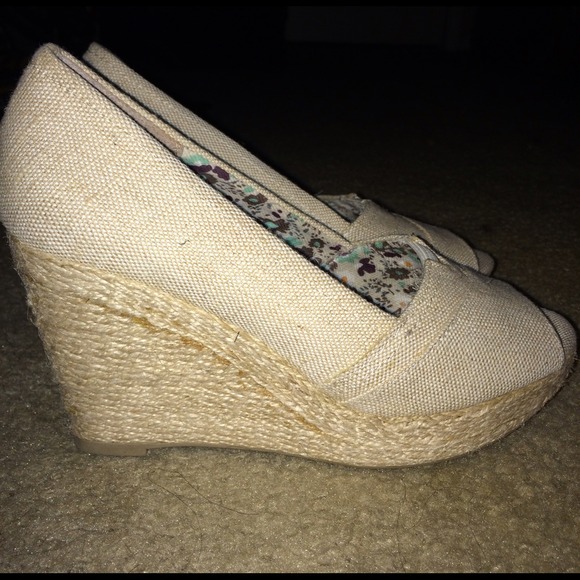 Platform Canvas - Picture 3 of 4