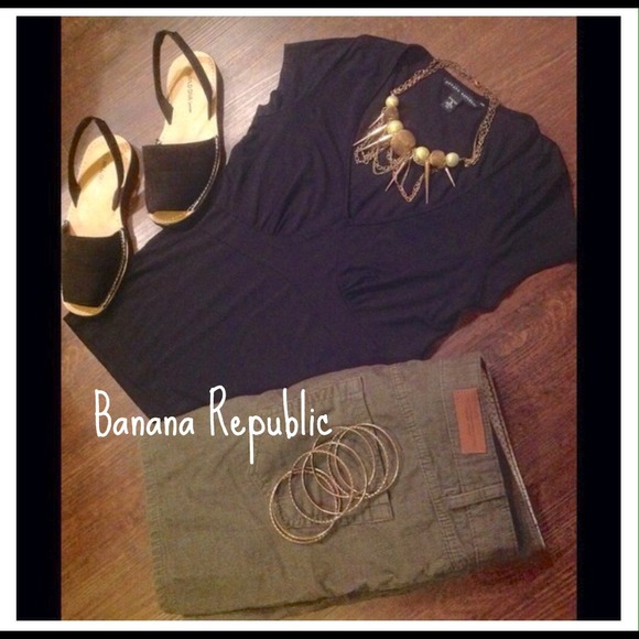 Banana Republic Tops - Banana Republic Stretch Top